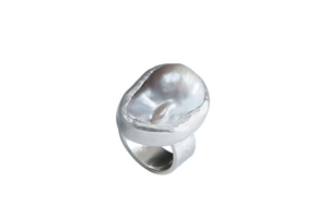 Silver Baroque Pearl Ring