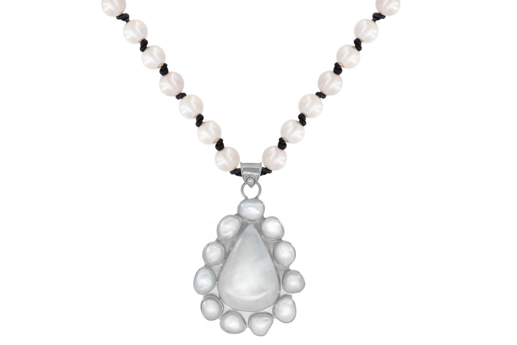 Silver Moonstone Pearl Necklace