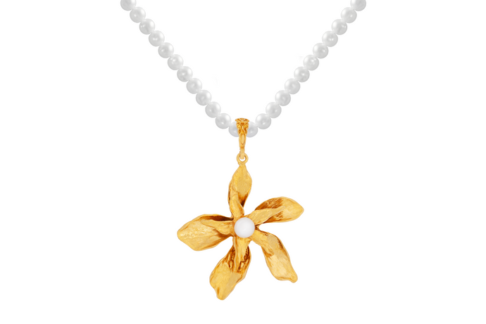 Flower Pearl Necklace