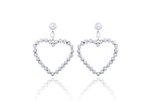 Load image into Gallery viewer, Gold Love Heart Earrings